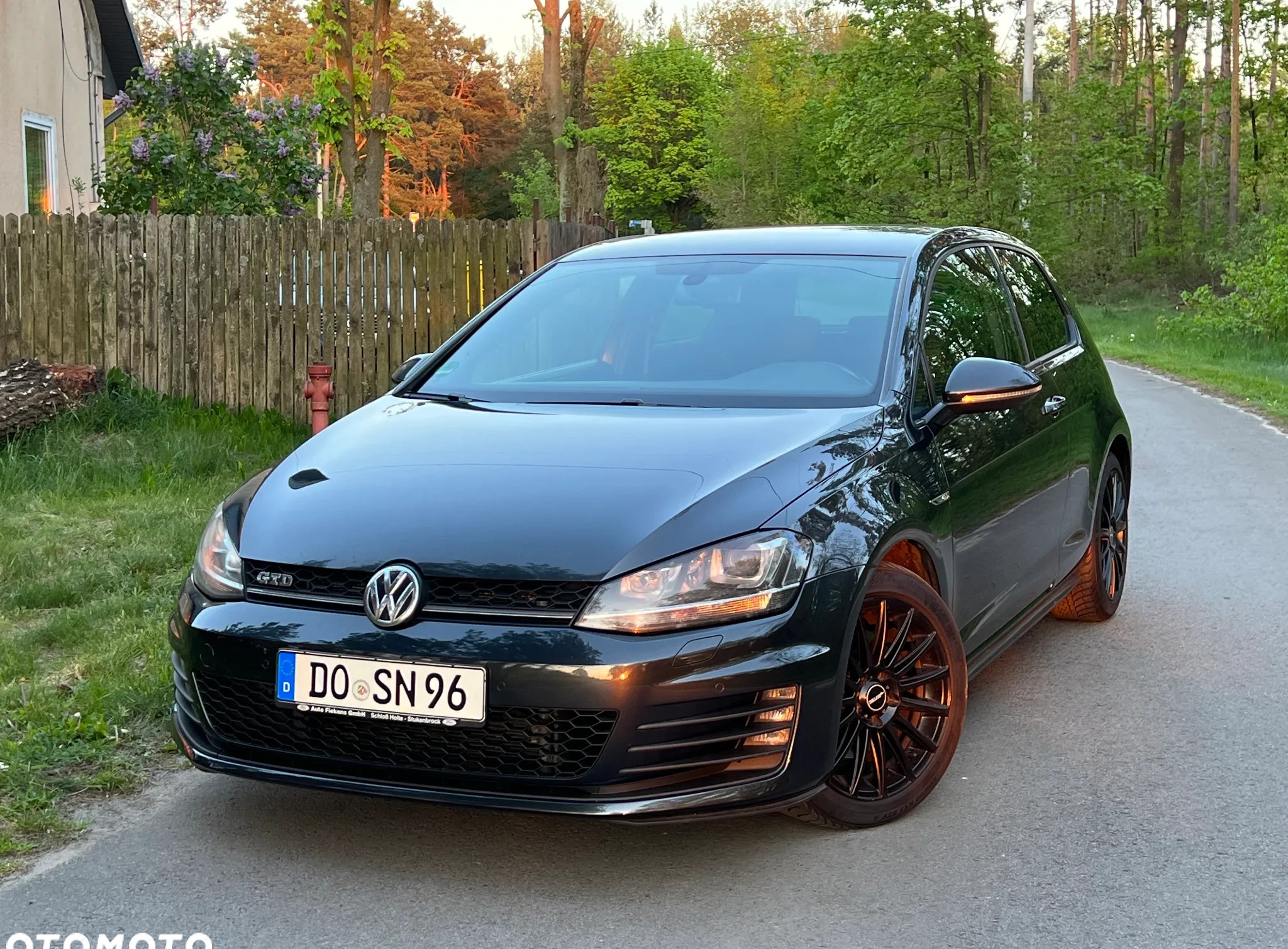 Volkswagen Golf cena 48499 przebieg: 219999, rok produkcji 2014 z Olecko małe 211